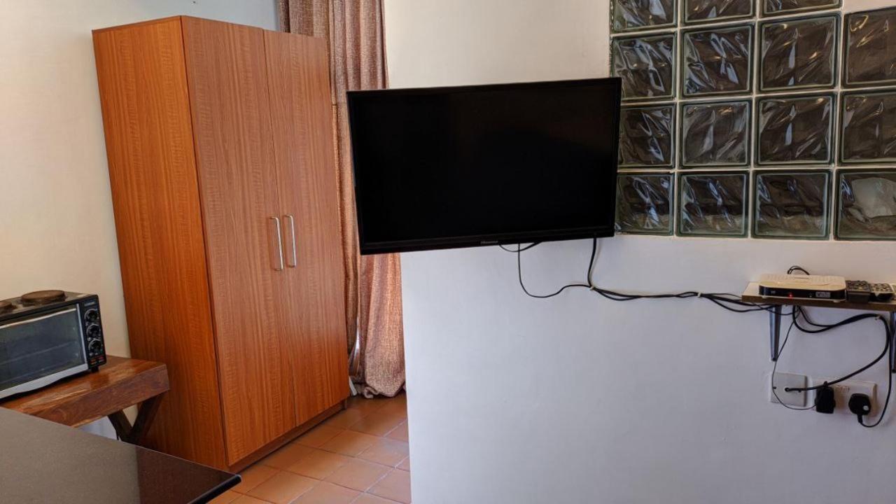 A Lovely Studio Apartment With Gym And Pool Access Дар-ес-Салам Екстер'єр фото